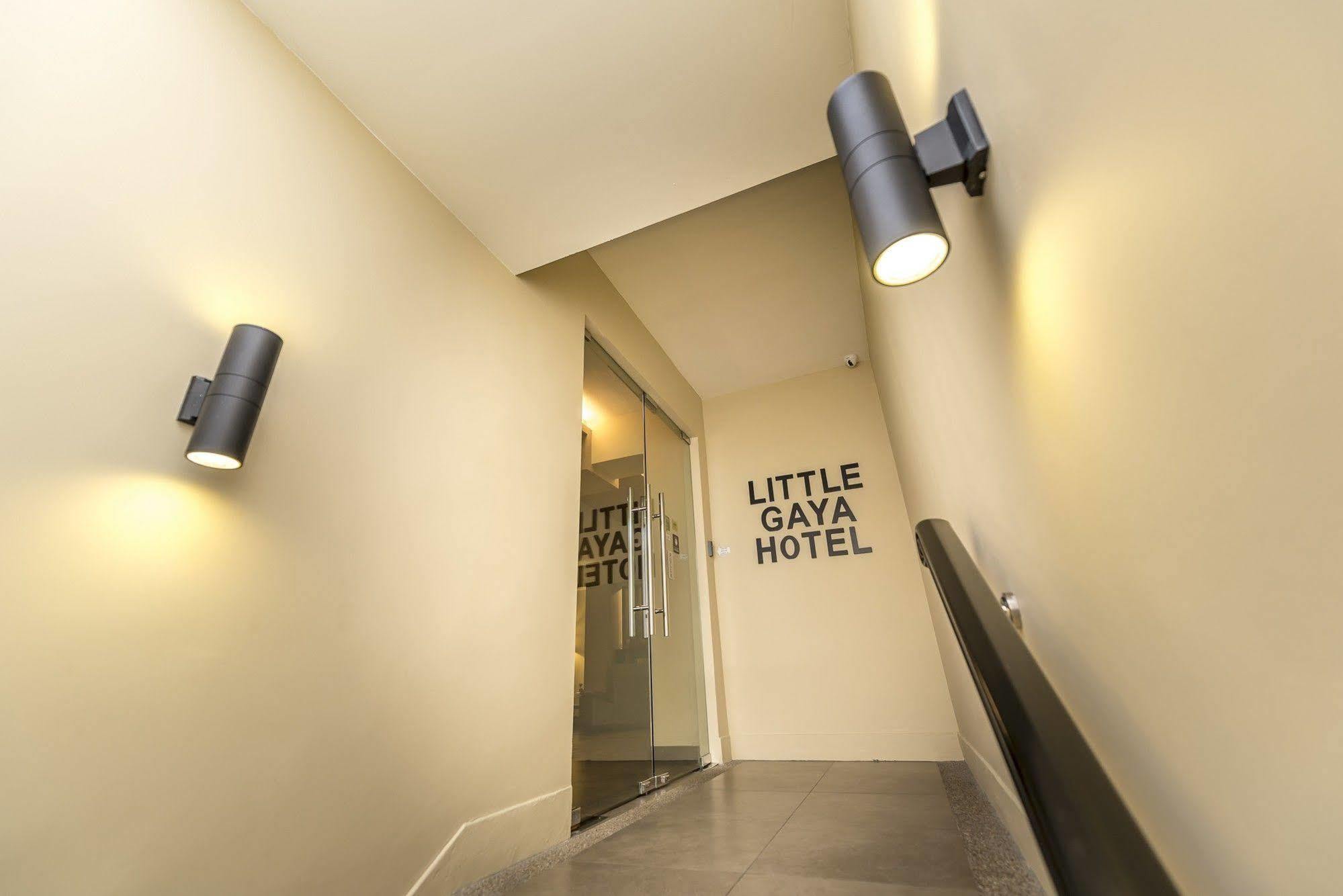 Little Gaya Hotel Кота-Кинабалу Экстерьер фото